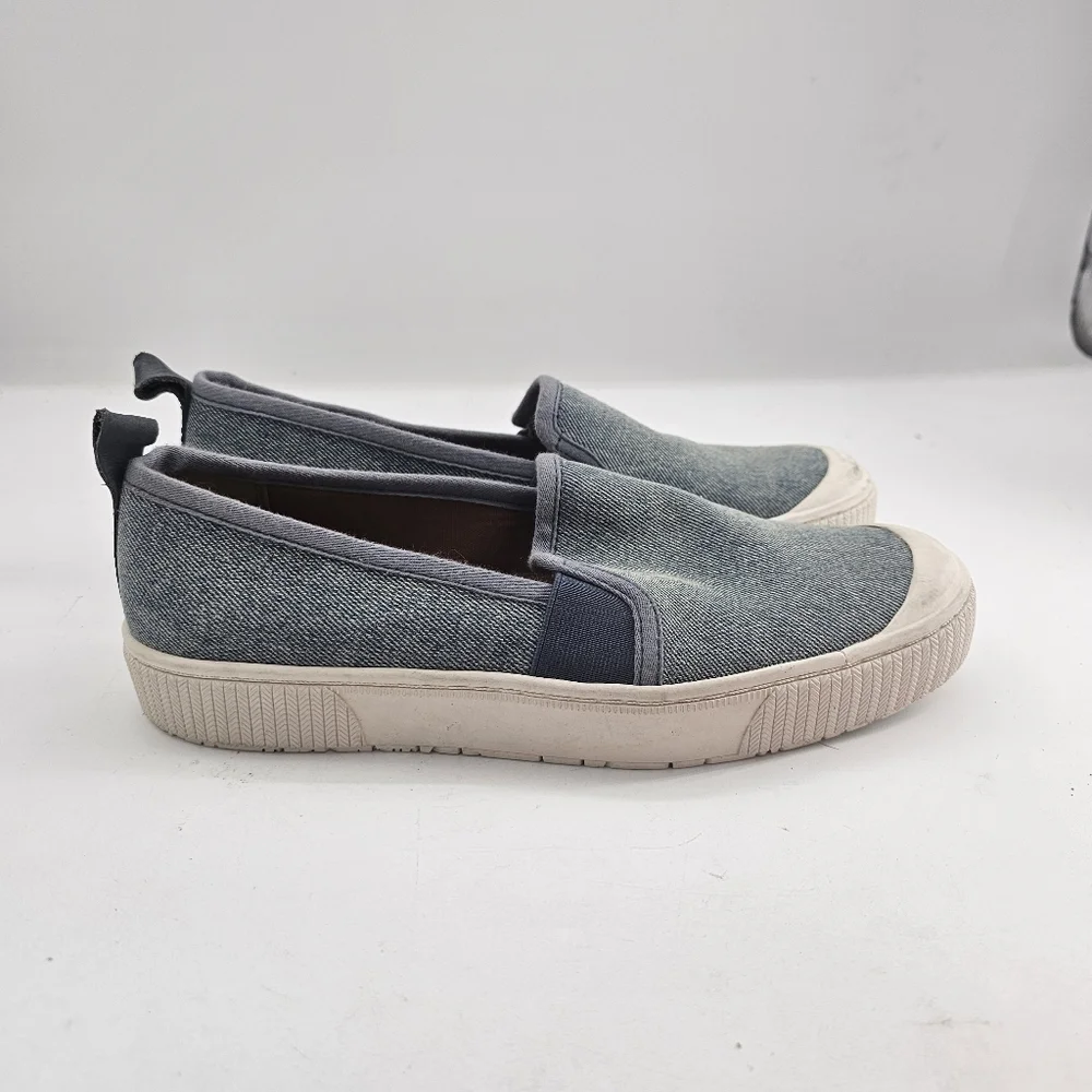 Zodiac Ciara Denim Chambray Women’s Size 10 M Casual Slip-On Sneakers NWD